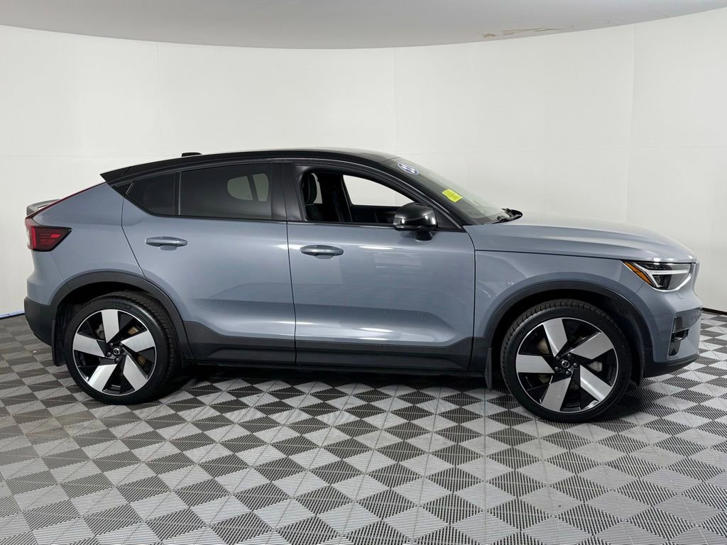Used 2022 Volvo C40 P8 Recharge Ultimate AWD/4WD image 4