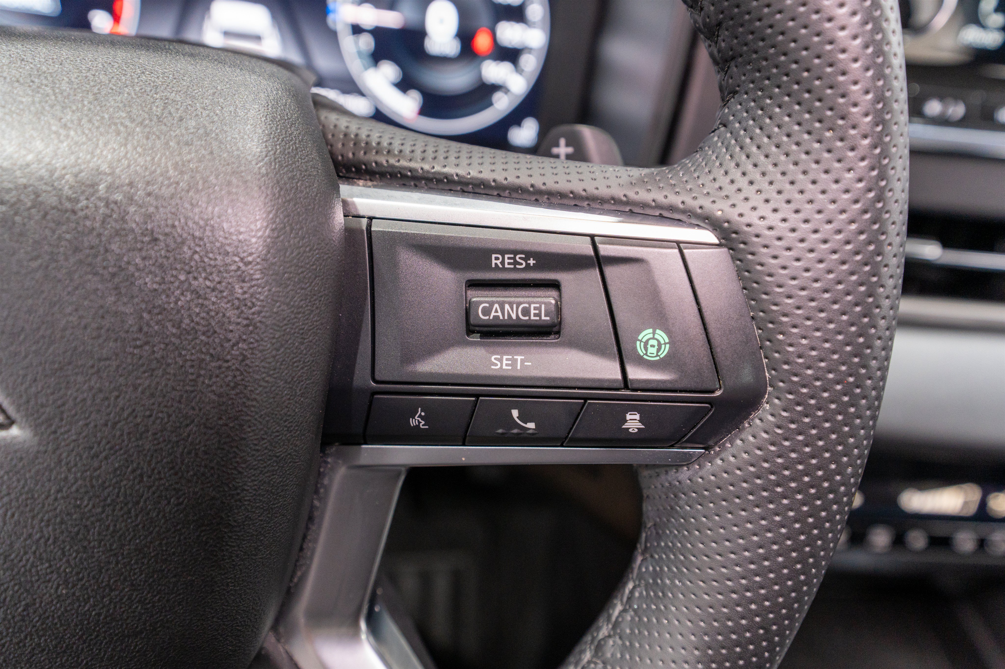 Used 2024 Mitsubishi Outlander SE Black Edition FWD image 24