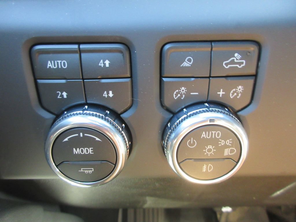 New 2026 GMC Sierra 1500 AT4 w/ AT4 Premium Package AWD/4WD image 22