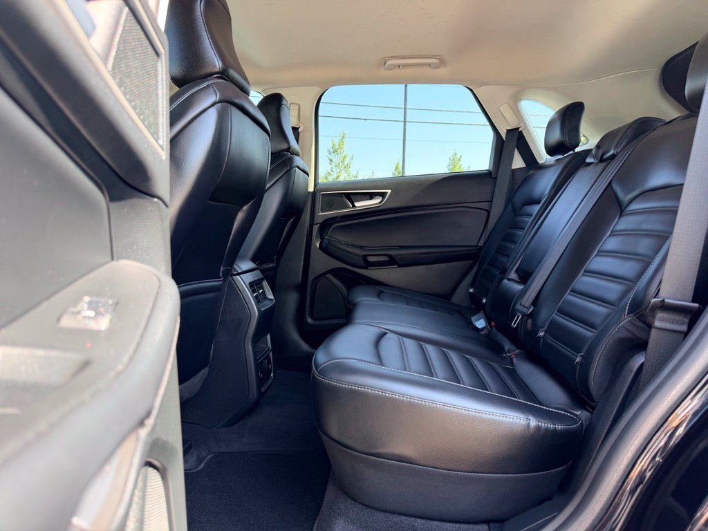 Certified 2024 Ford Edge SEL w/ Convenience Package AWD/4WD image 15