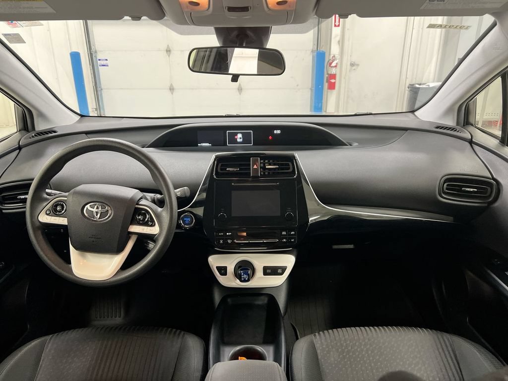Used 2017 Toyota Prius Two FWD image 10