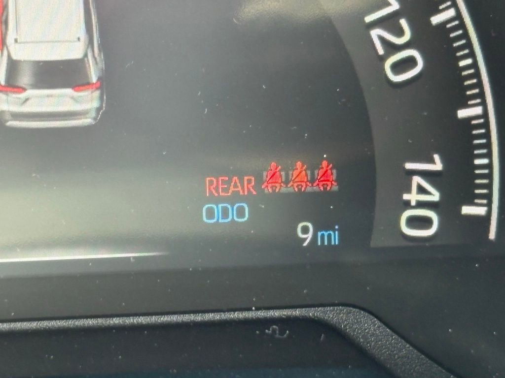 Used 2025 Toyota RAV4 LE image 18