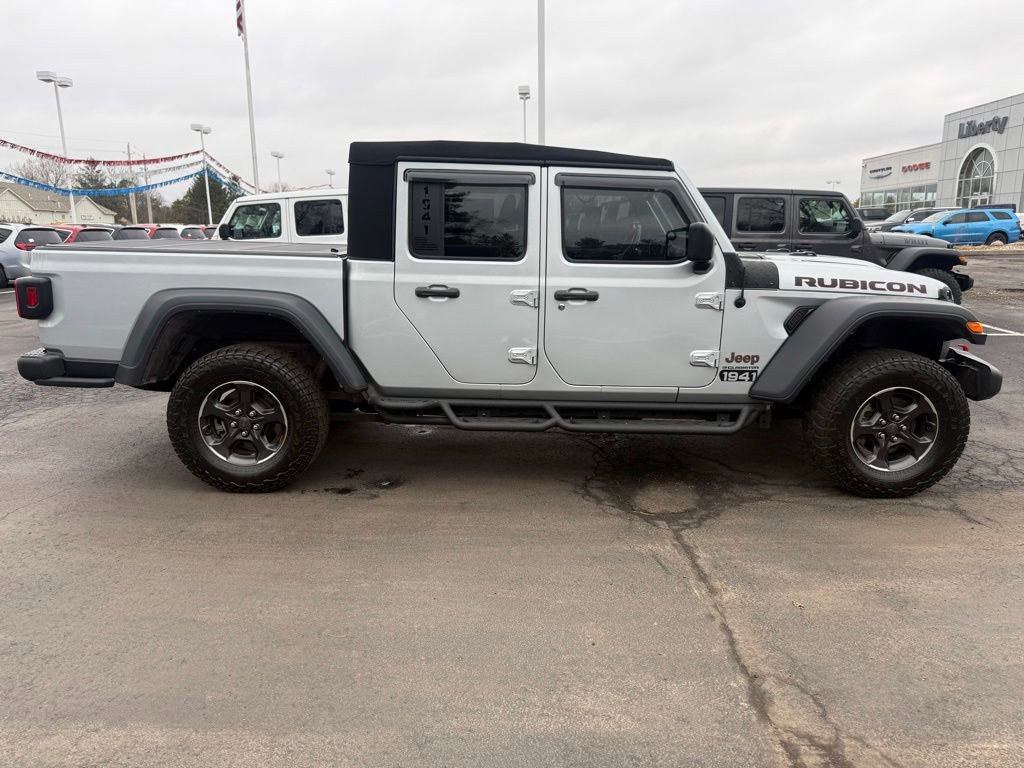 Used 2023 Jeep Gladiator Rubicon w/ Cold Weather Group image 2