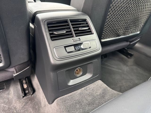 Used 2017 Audi A4 2.0T Premium w/ Audi MMI Navigation Plus AWD/4WD image 23