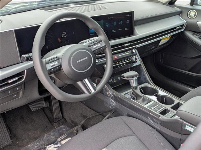 New 2025 Hyundai Sonata SE image 3