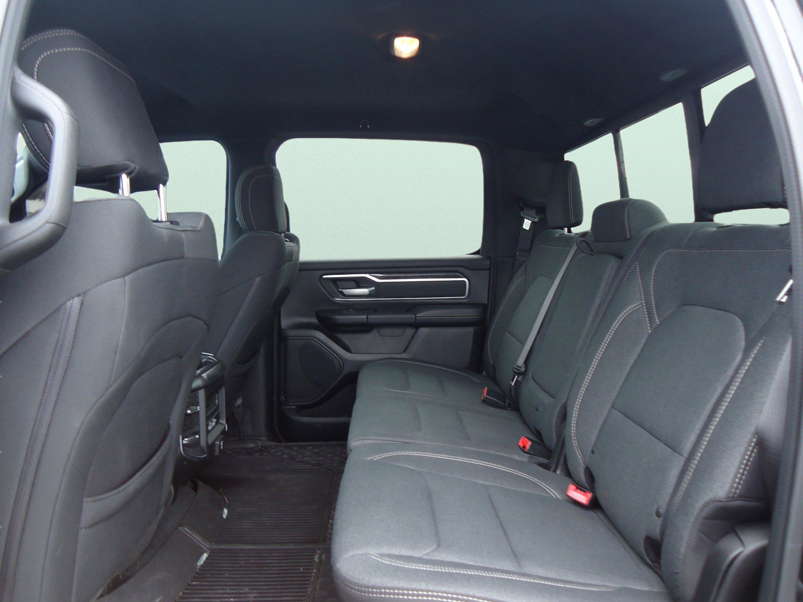 Used 2019 RAM 1500 Big Horn image 29