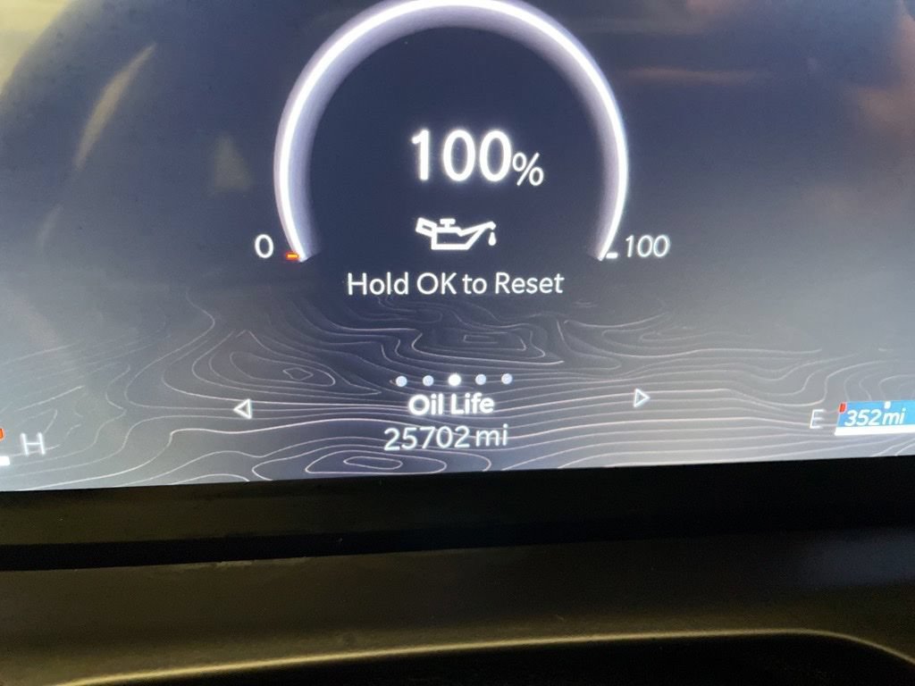 Certified 2025 Jeep Grand Cherokee L Altitude AWD/4WD image 14