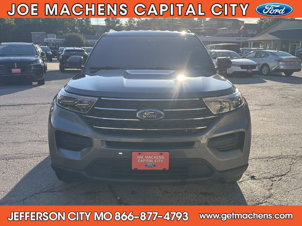 Used 2023 Ford Explorer XLT w/ Class IV Trailer Tow Package AWD/4WD image 8