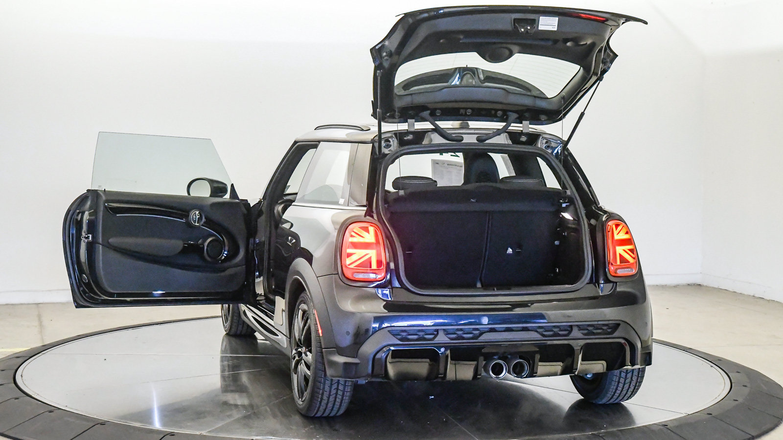 Certified 2024 MINI Cooper John Cooper Works FWD image 33