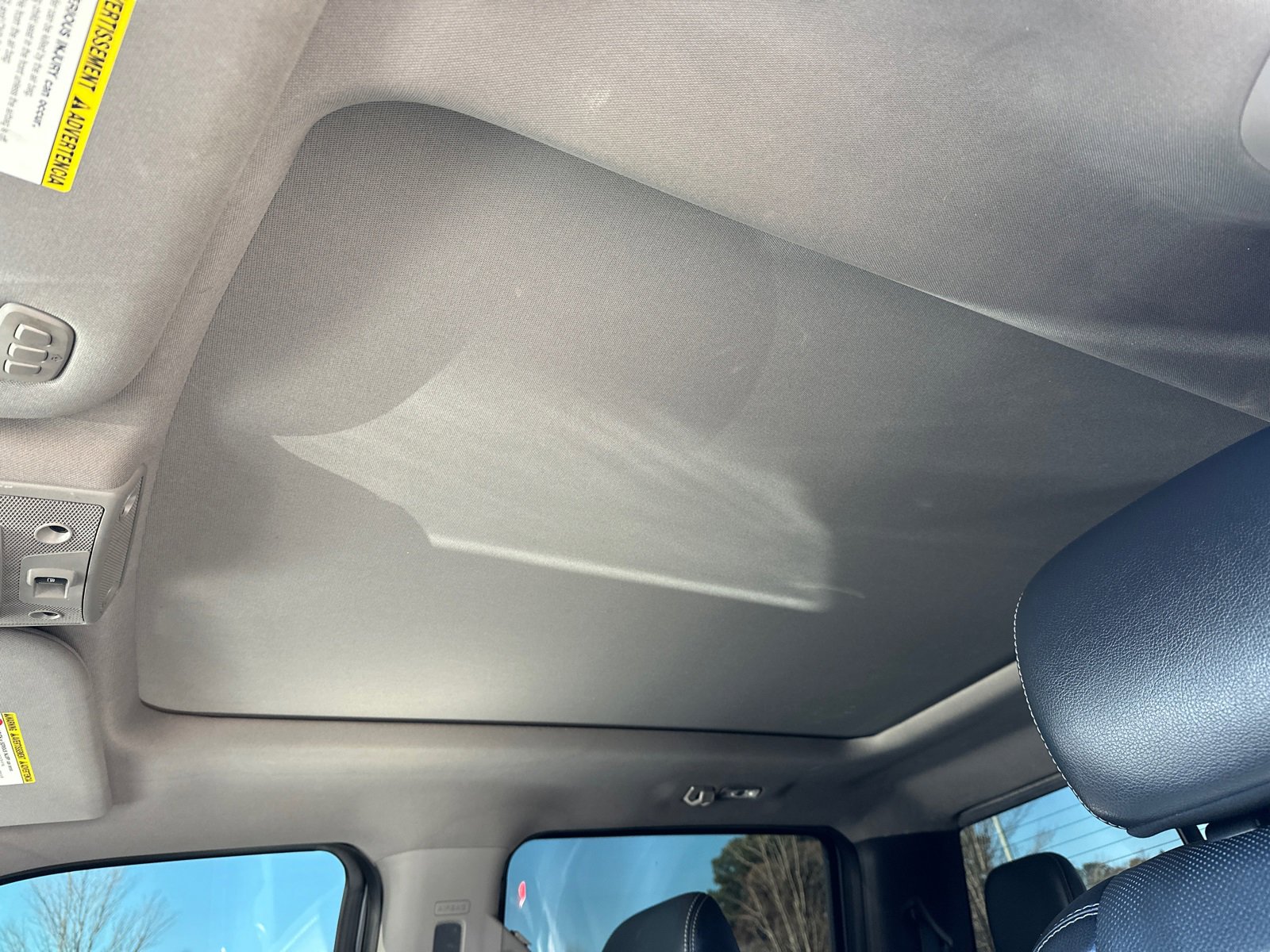 Used 2018 Ford F350 Lariat w/ Chrome Package image 34