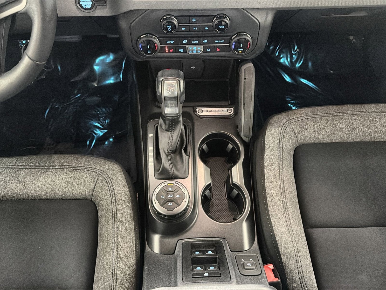 Used 2022 Ford Bronco Big Bend w/ Sasquatch Package image 22