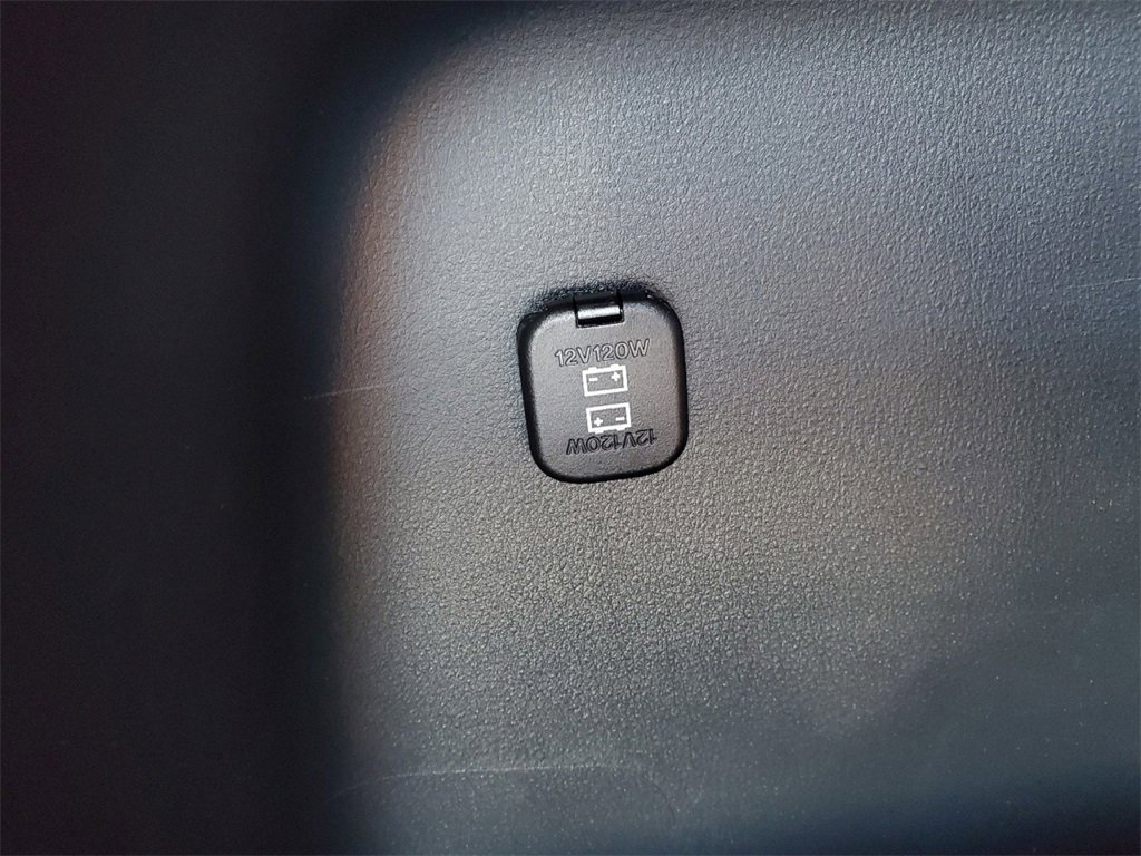 Used 2025 MAZDA CX-50 2.5 Hybrid w/ Weather Package image 13