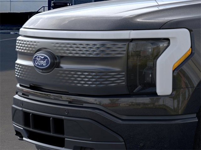 New 2025 Ford F150 Lightning Flash image 17