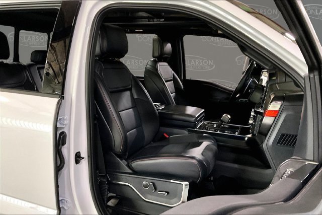 Used 2026 Ford F150 Raptor AWD/4WD image 18