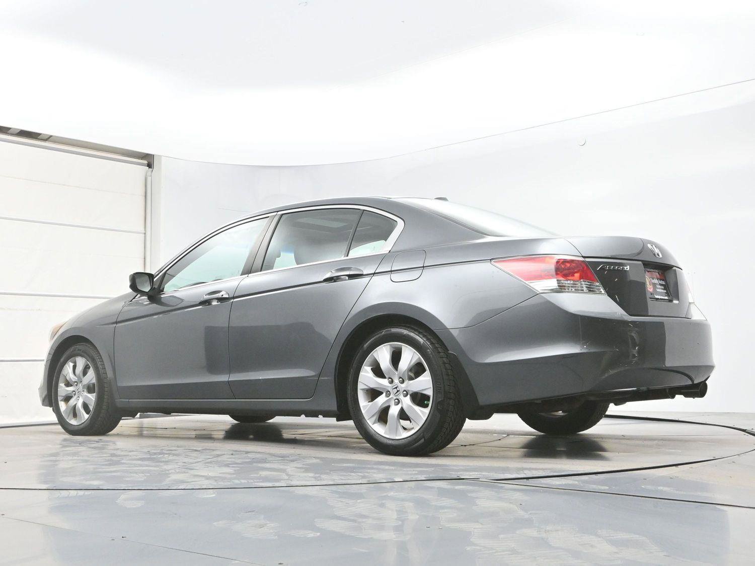 Used 2010 Honda Accord EX-L image 29