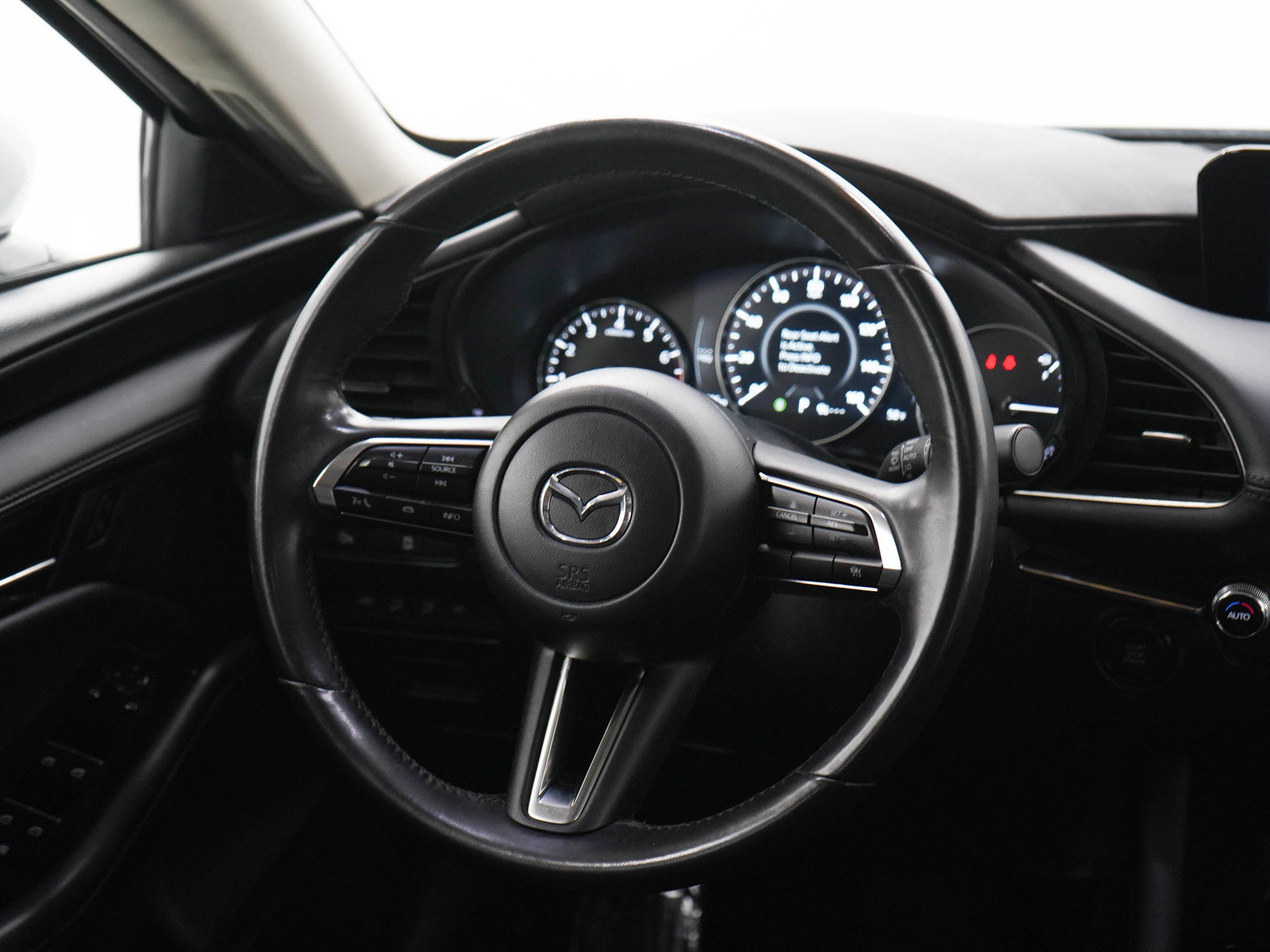Used 2024 MAZDA MAZDA3 s FWD image 14
