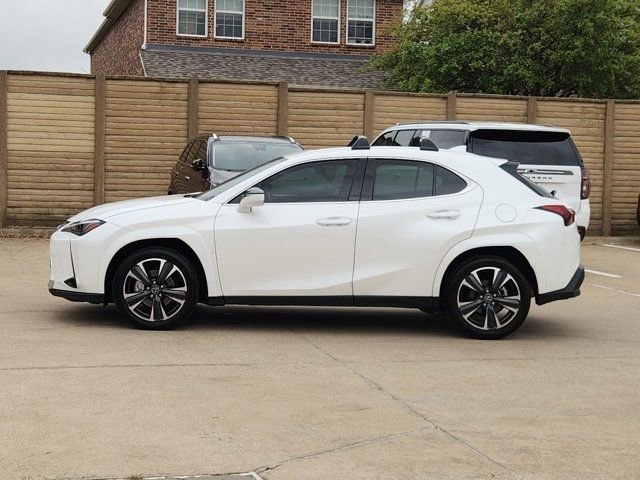 Used 2025 Lexus UX 300h FWD w/ Accessory Package (Z2) image 12