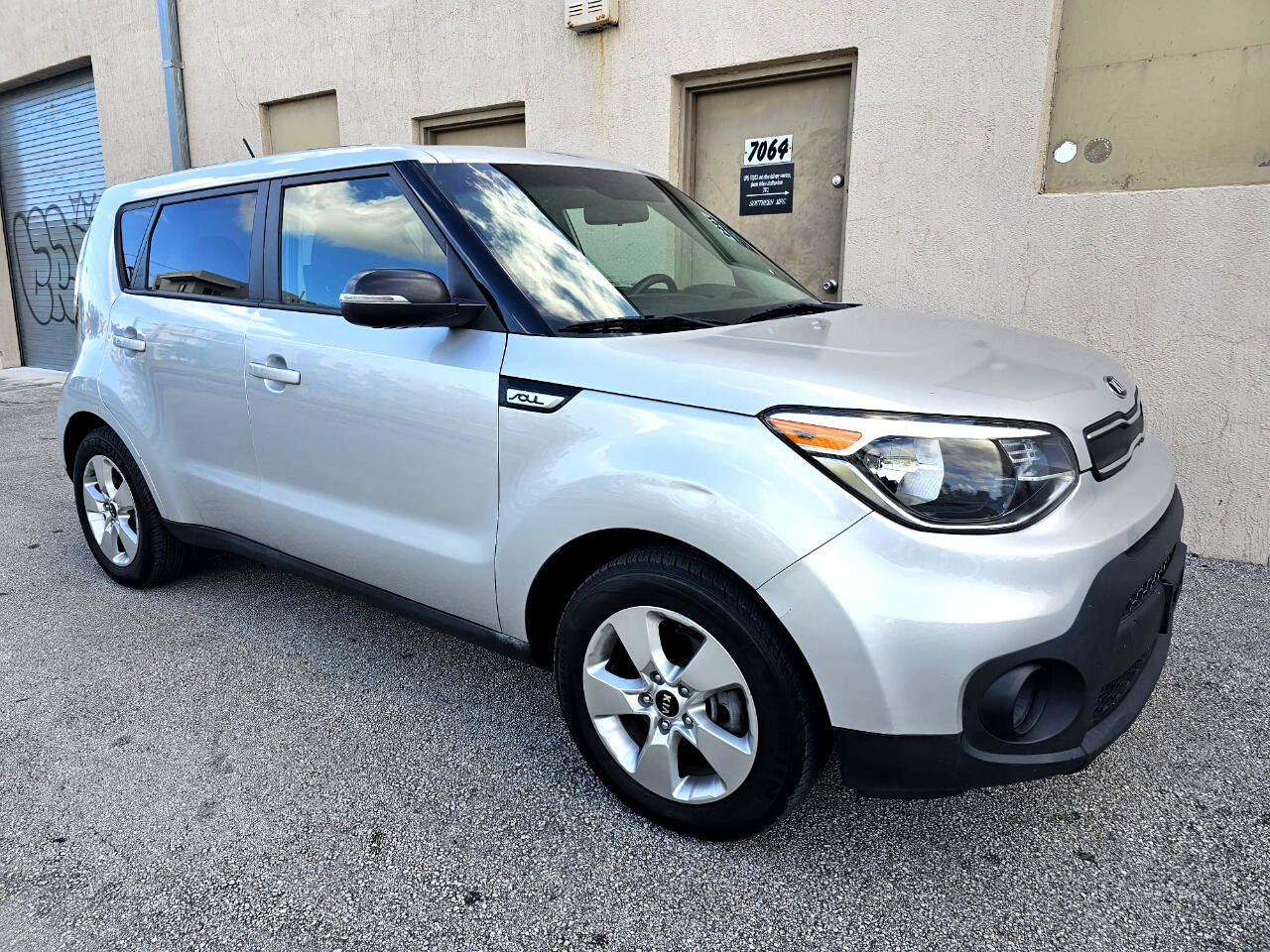 Used 2018 Kia Soul ! image 5