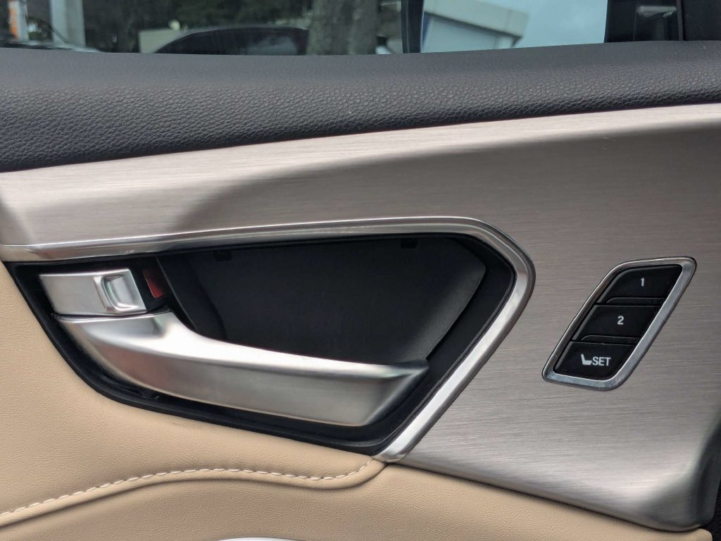 Used 2021 Acura RDX w/ Technology Package FWD image 30