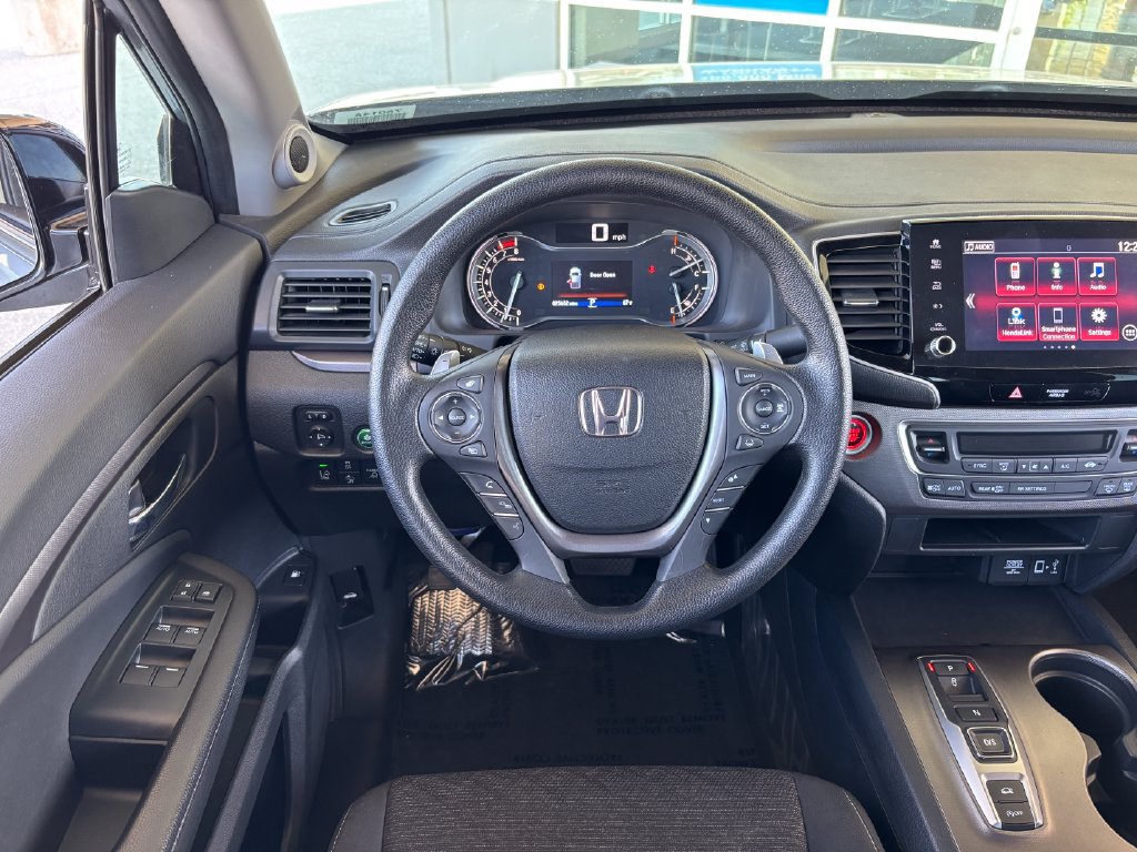 Used 2023 Honda Ridgeline Sport image 9