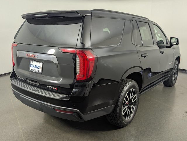 Used 2023 GMC Yukon AT4 w/ Technology Package AWD/4WD image 7