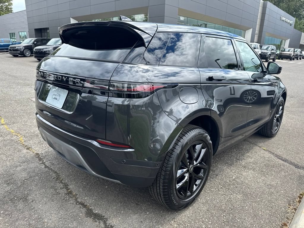 New 2026 Land Rover Range Rover Evoque S AWD/4WD image 7