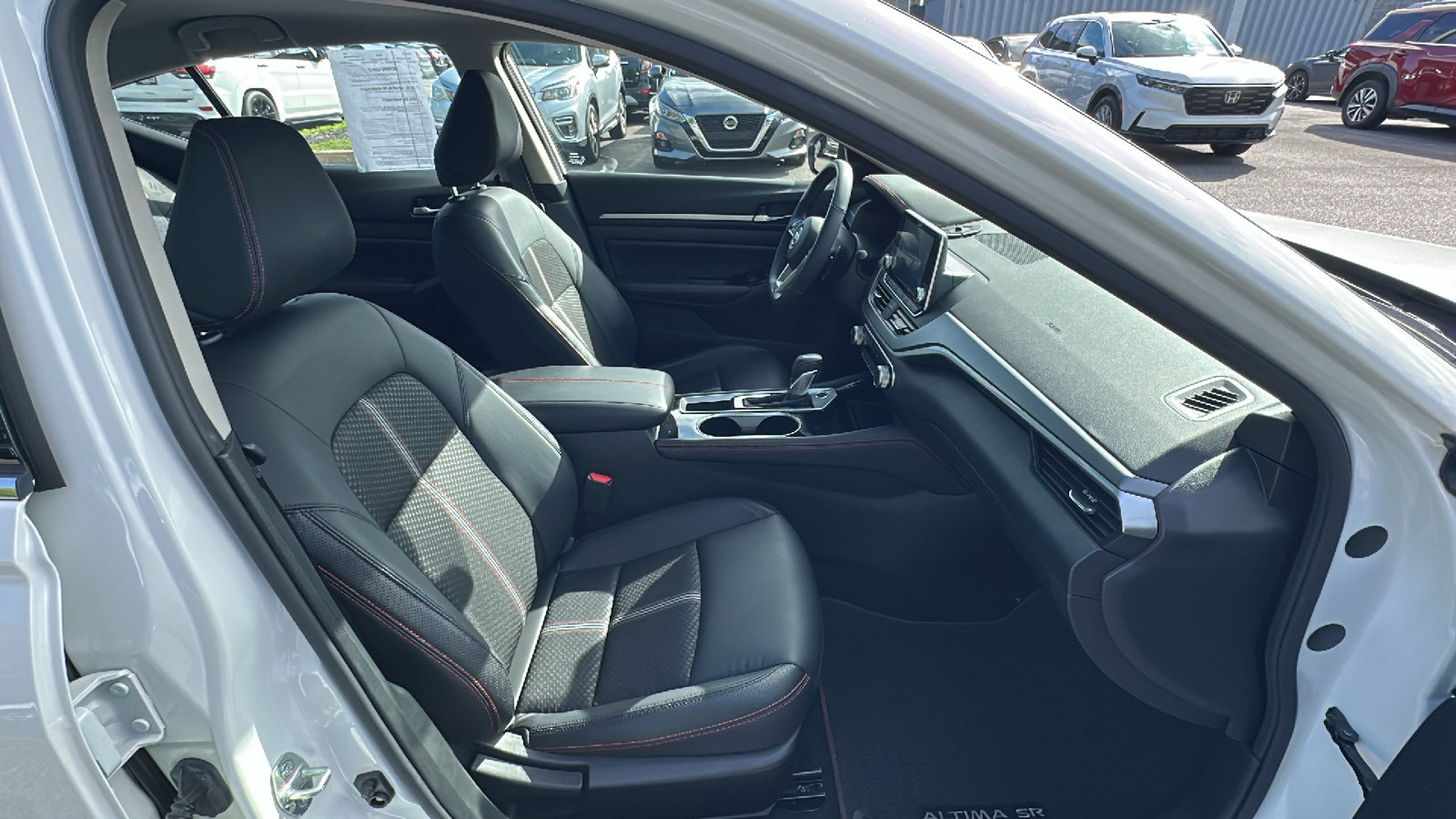 Certified 2024 Nissan Altima 2.5 SR FWD image 23