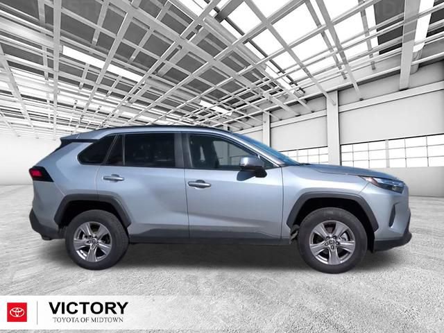 Used 2025 Toyota RAV4 XLE FWD video 2