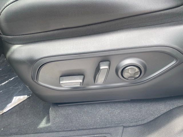 New 2025 Jeep Grand Cherokee L Limited w/ Luxury Tech Group II image 17