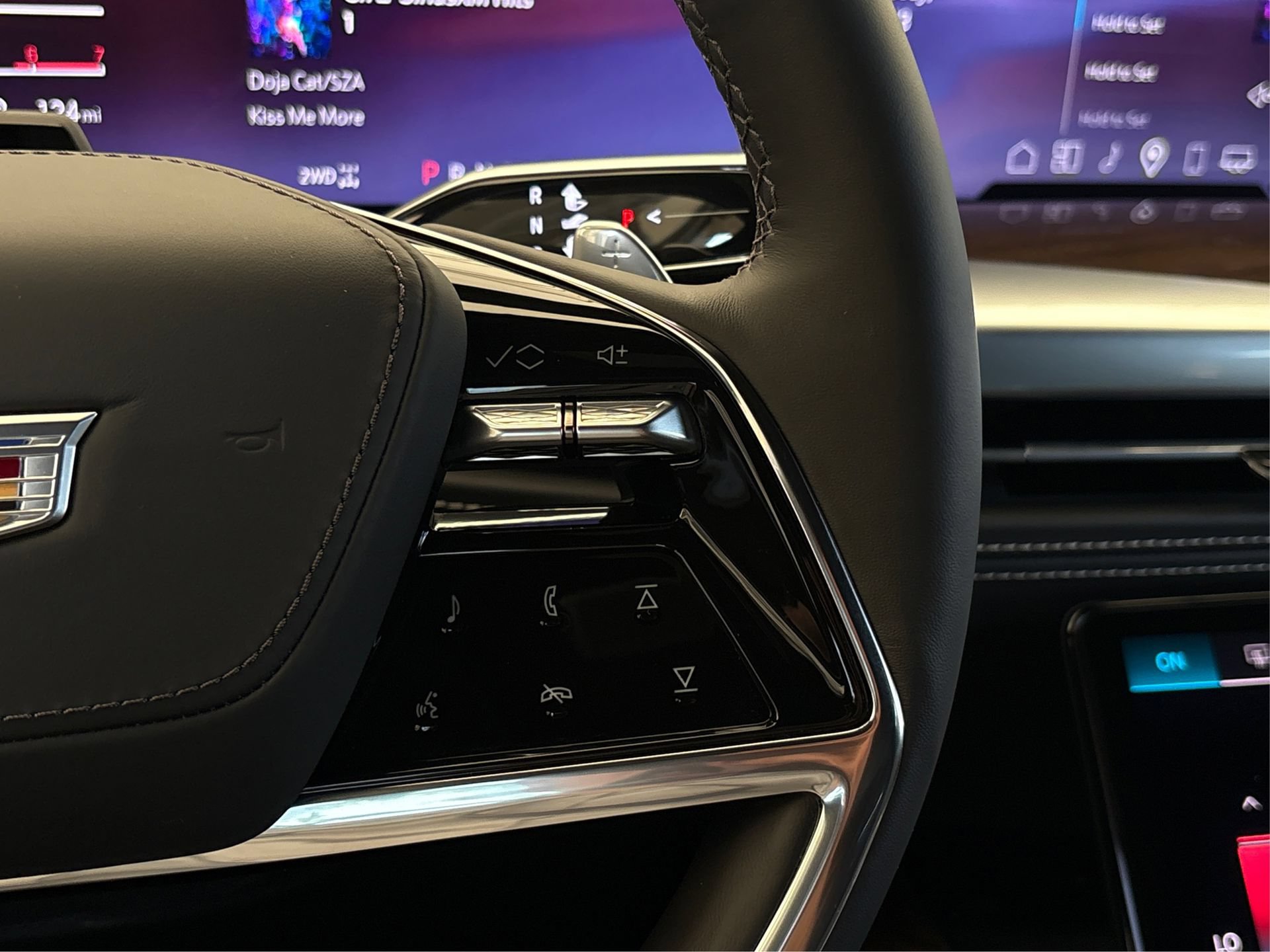 New 2026 Cadillac Escalade Platinum Sport AWD/4WD image 30