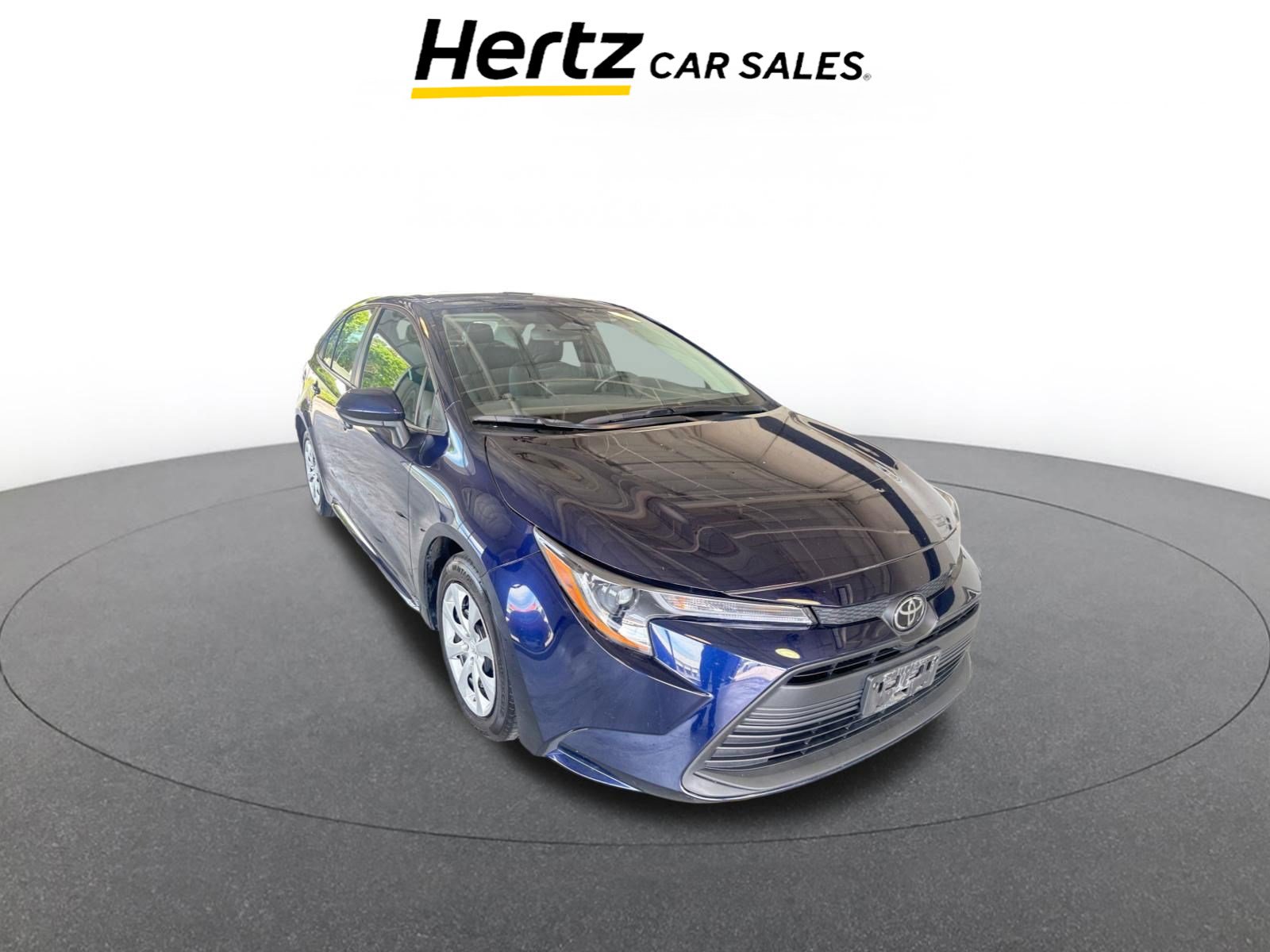 Used 2025 Toyota Corolla LE FWD image 1