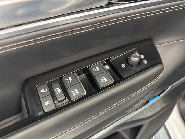 Used 2023 Jeep Grand Wagoneer Series II w/ Flexible Seating Group AWD/4WD image 20