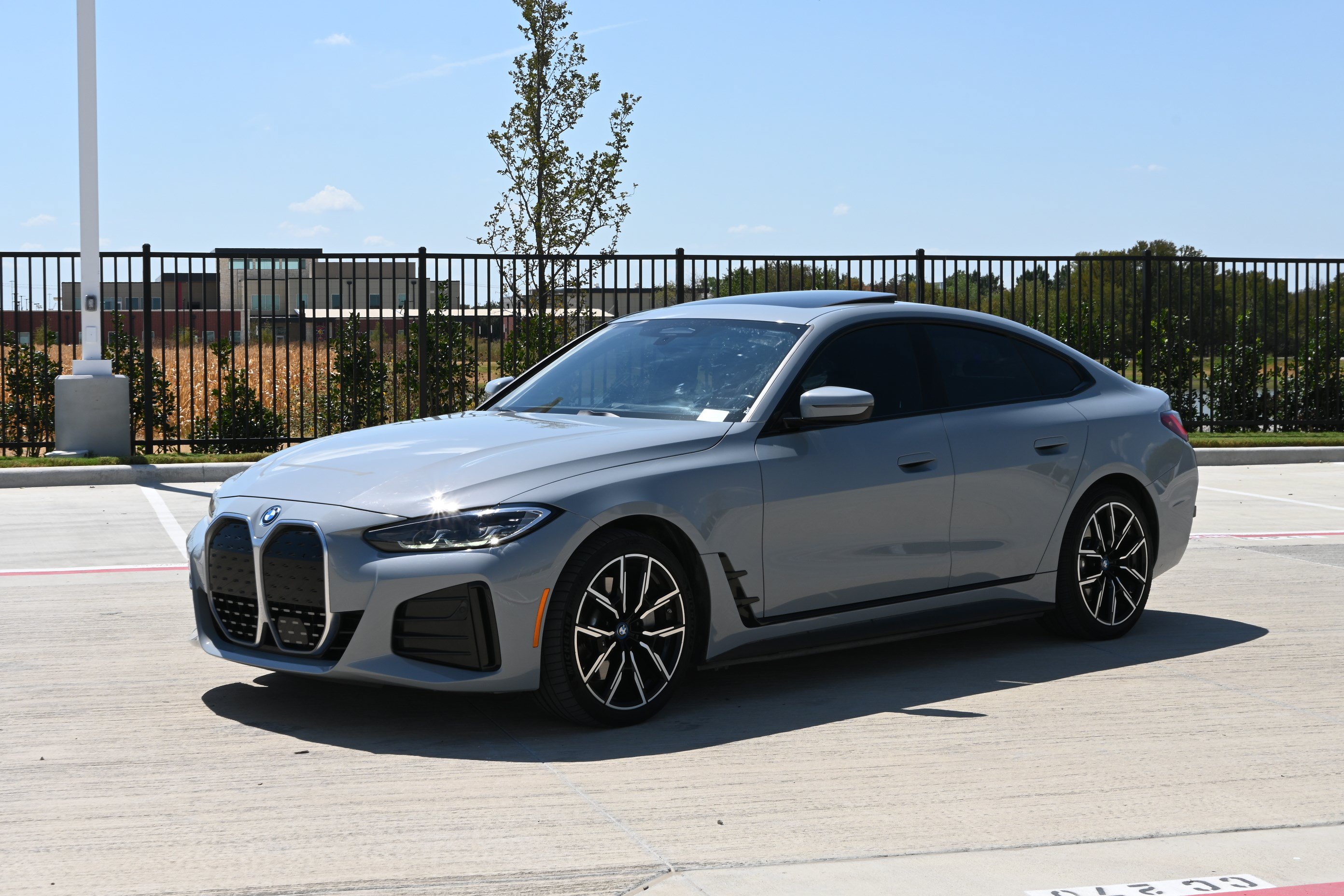 Certified 2023 BMW i4 eDrive40 w/ M Sport Package RWD image 5