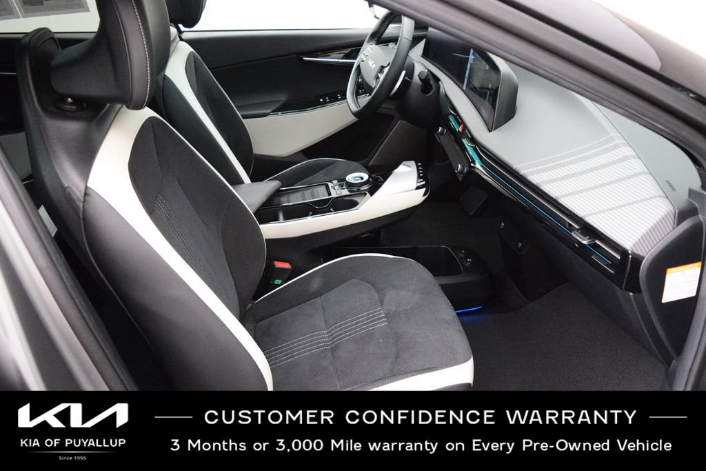 Certified 2023 Kia EV6 GT-Line w/ GT-Line Suede Seat Package AWD/4WD image 17