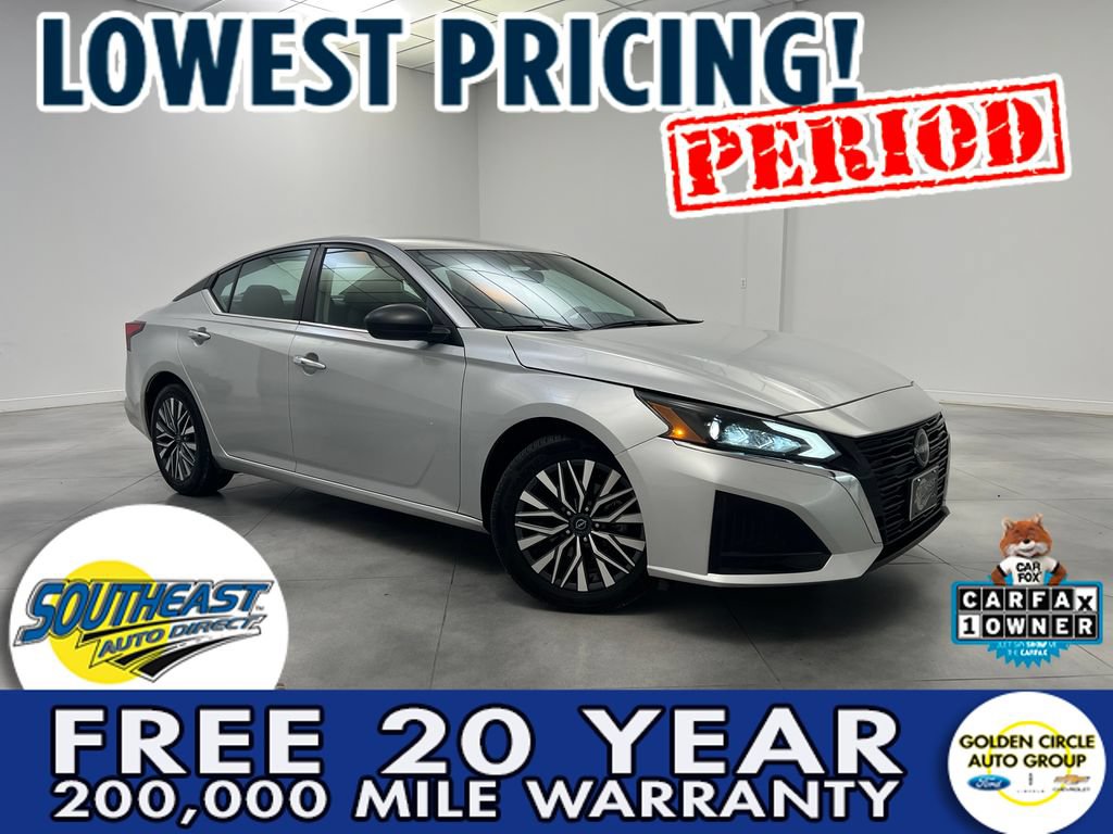 Used 2024 Nissan Altima 2.5 SV FWD image 1