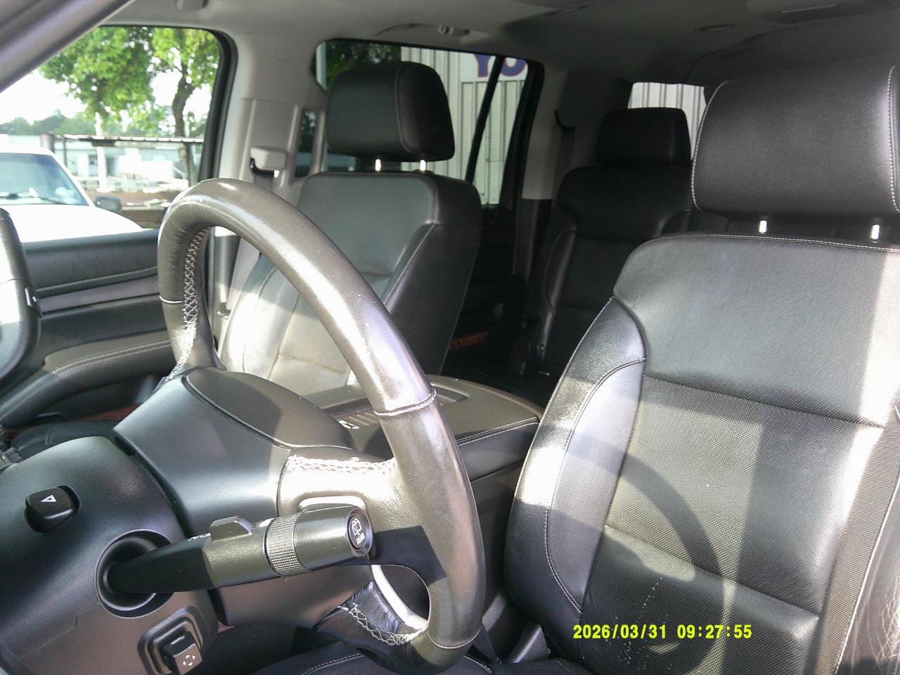 Used 2017 GMC Yukon XL SLT image 12