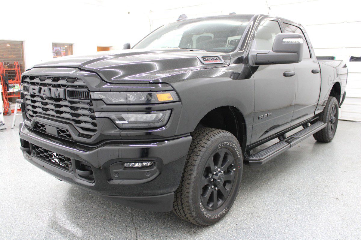 Used 2025 RAM 2500 Big Horn image 3