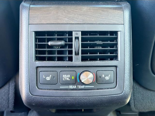 Used 2017 Toyota Avalon Limited w/ Carpet Mat Package FWD image 19