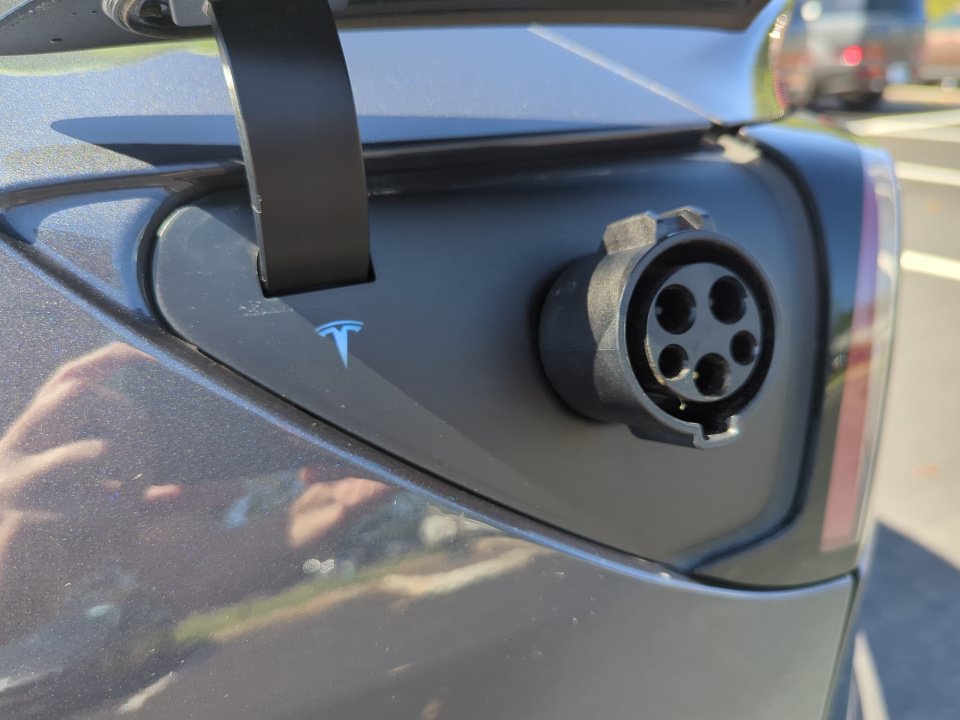 Used 2022 Tesla Model 3 RWD image 22