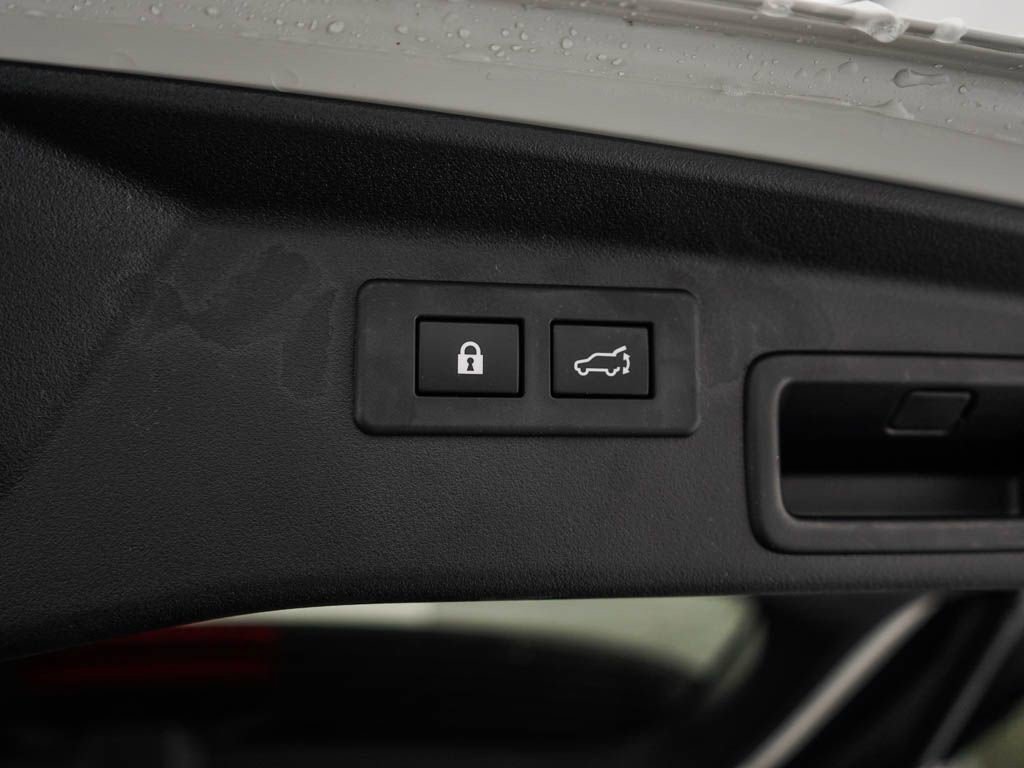 New 2026 Subaru Outback Touring AWD/4WD image 9