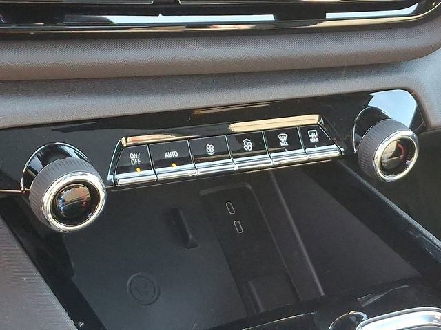 Used 2024 Chevrolet Silverado EV RST image 19