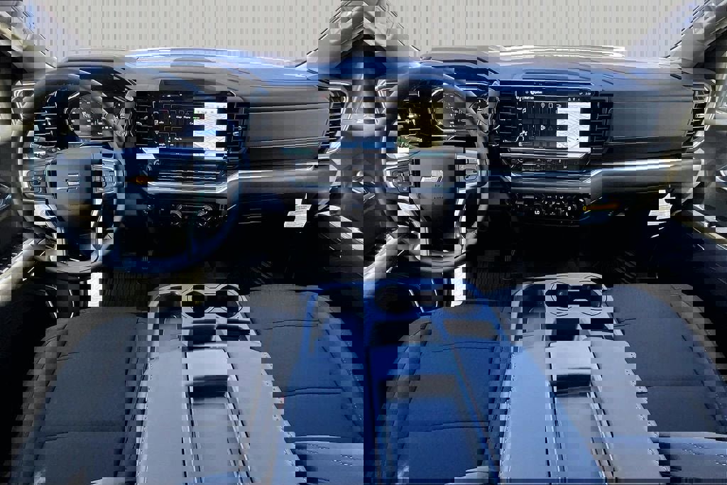 New 2026 Chevrolet Silverado 1500 LT RWD image 2