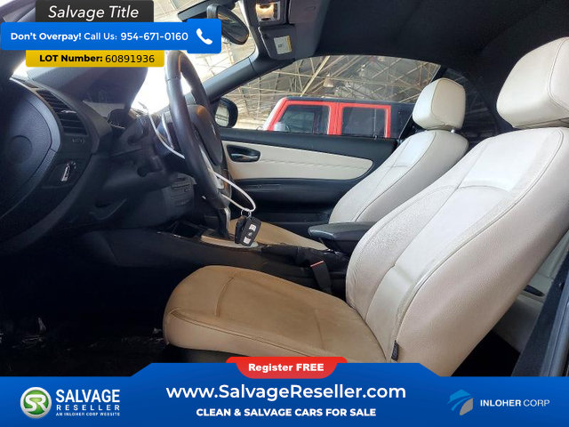 Used 2012 BMW 135i Convertible RWD image 9