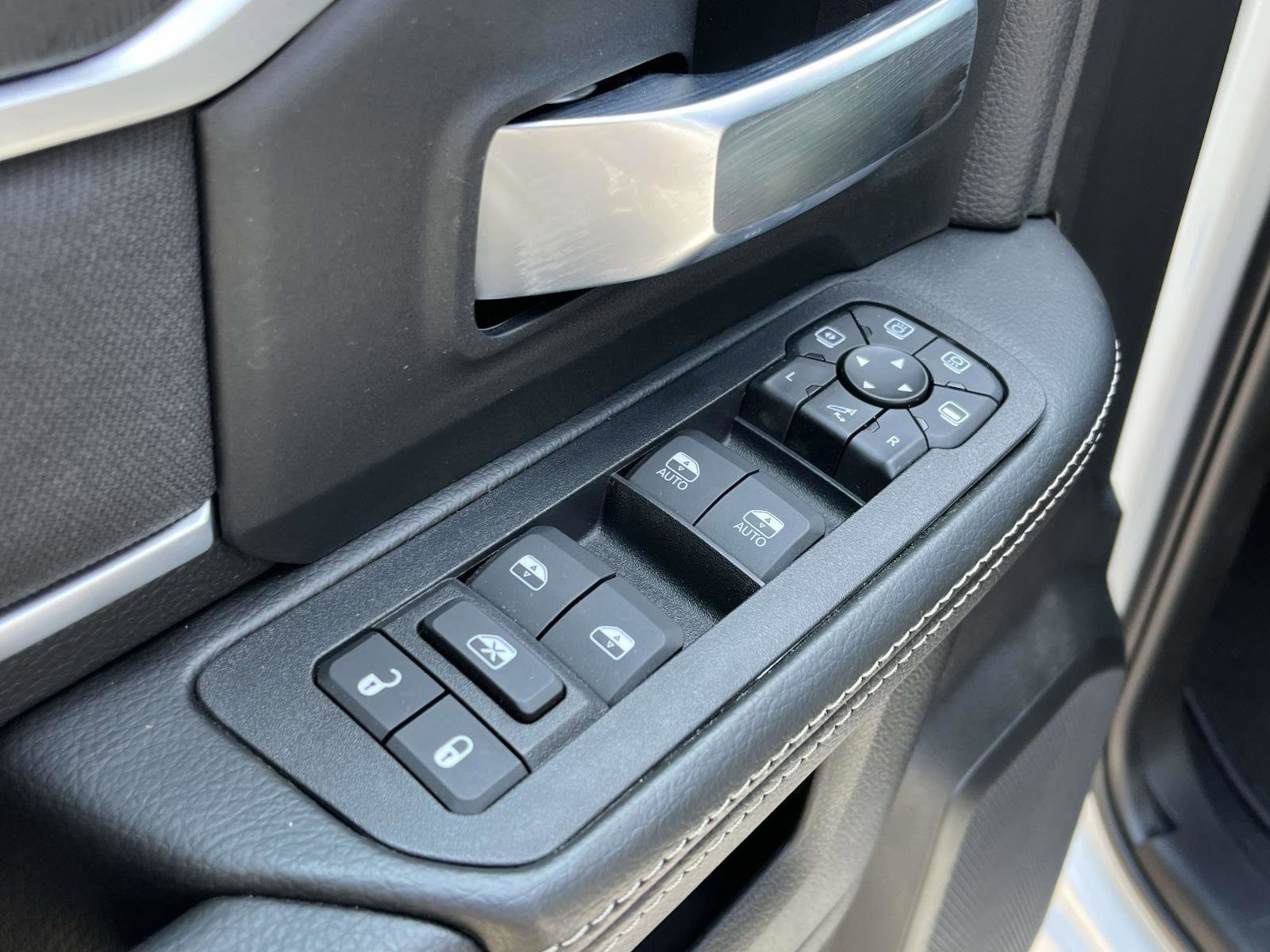 Used 2025 RAM 2500 Big Horn image 7