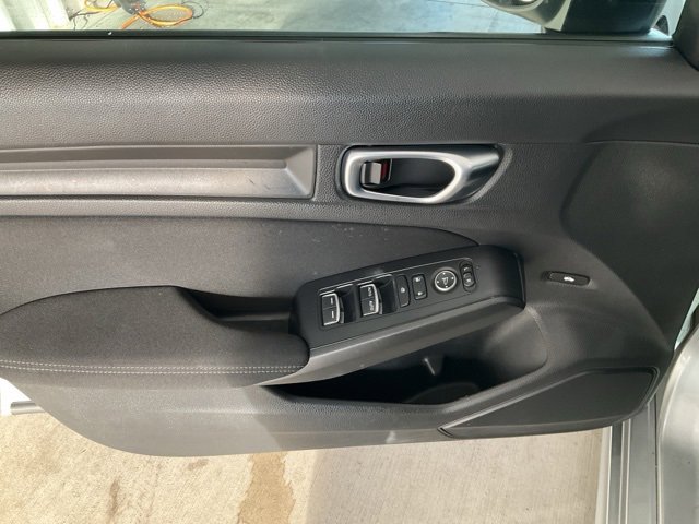 Used 2022 Honda Civic Sport image 4