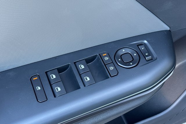 New 2026 Kia K4 FWD image 13