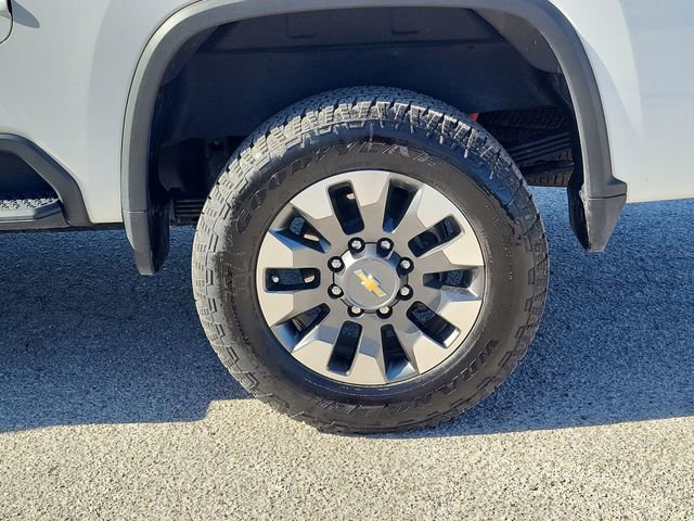 Used 2024 Chevrolet Silverado 2500 Custom w/ Custom Value Package image 17