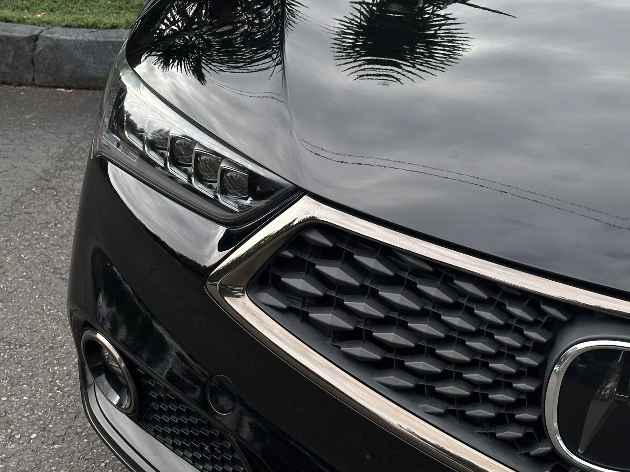 Used 2019 Acura TLX w/ Technology & A-SPEC Package FWD image 18