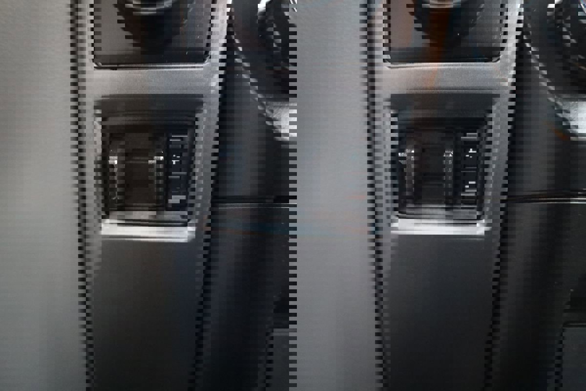 Used 2018 Ford F150 XLT w/ Equipment Group 301A Mid image 32