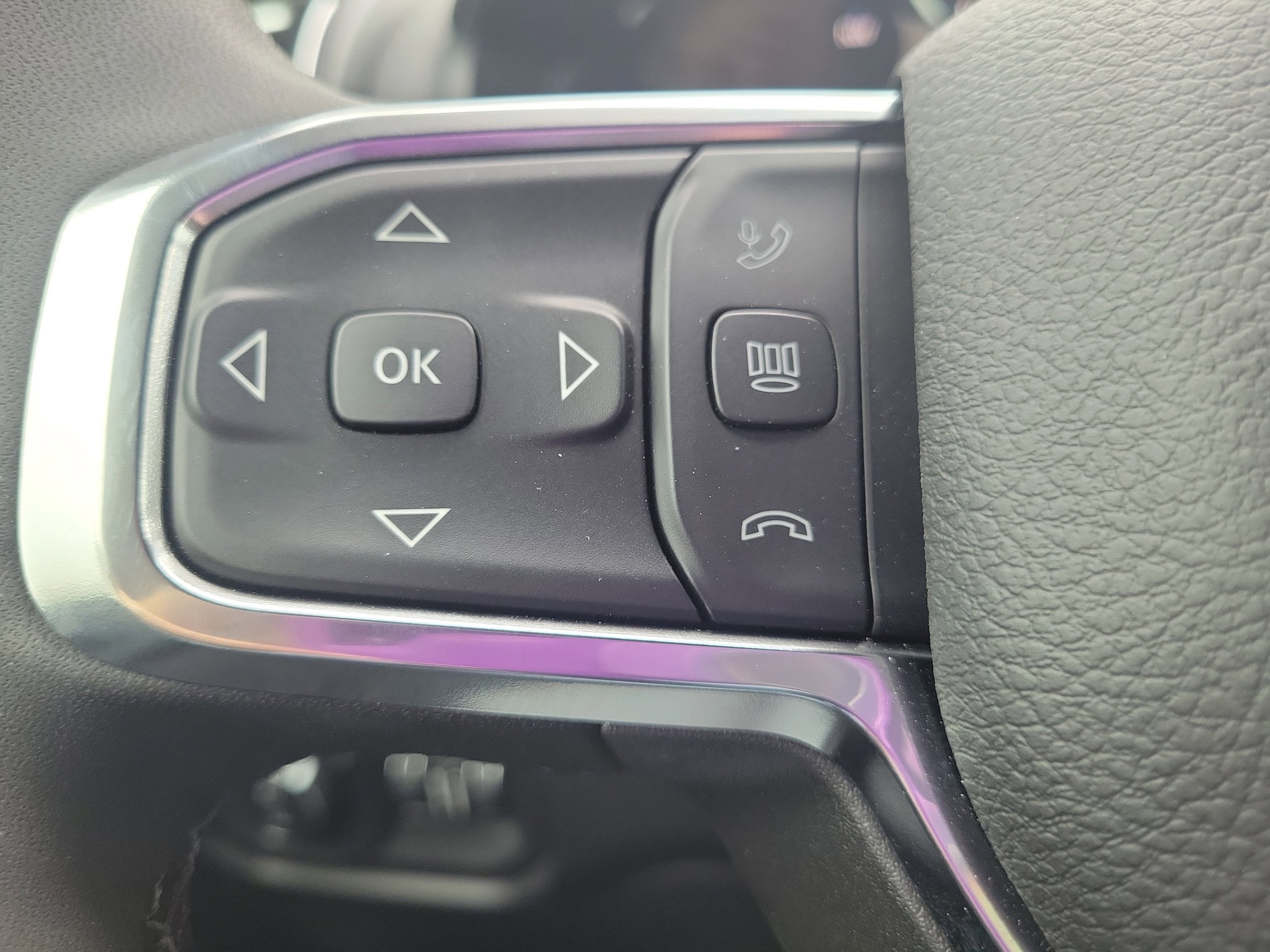 New 2026 RAM 2500 Laramie AWD/4WD image 26